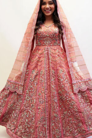 weekend wanderlust wardrobe